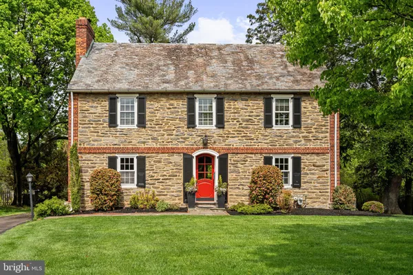 $825,000 | 7901 Cobden Road, Glenside, PA 19038