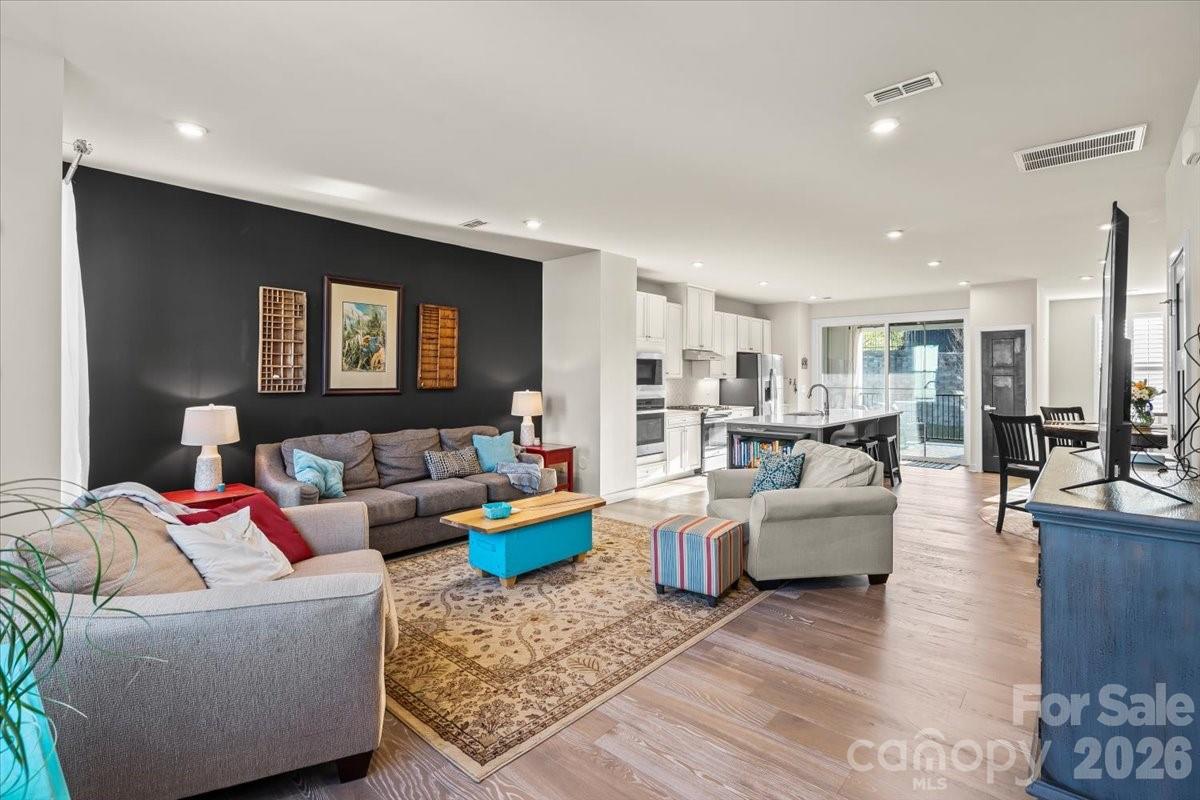 606 Crudent Road Tega Cay, SC 29708 - Photo 8 of 33