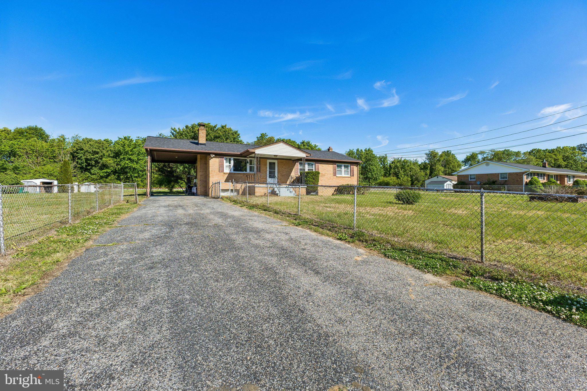4745 Duffield Road White Plains, MD 20695 - Photo 3 of 18 Gallery Image 3
