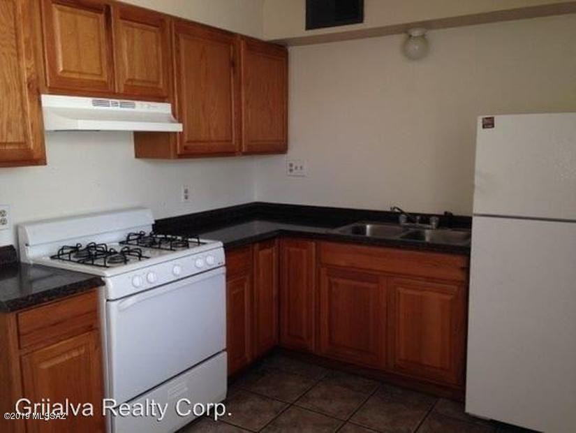 3962 East Presidio Road Tucson, AZ 85712 - Photo 6 of 8