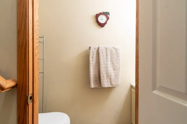 $260,000 | 4608 Lindenwood Court, Matteson, IL 60443