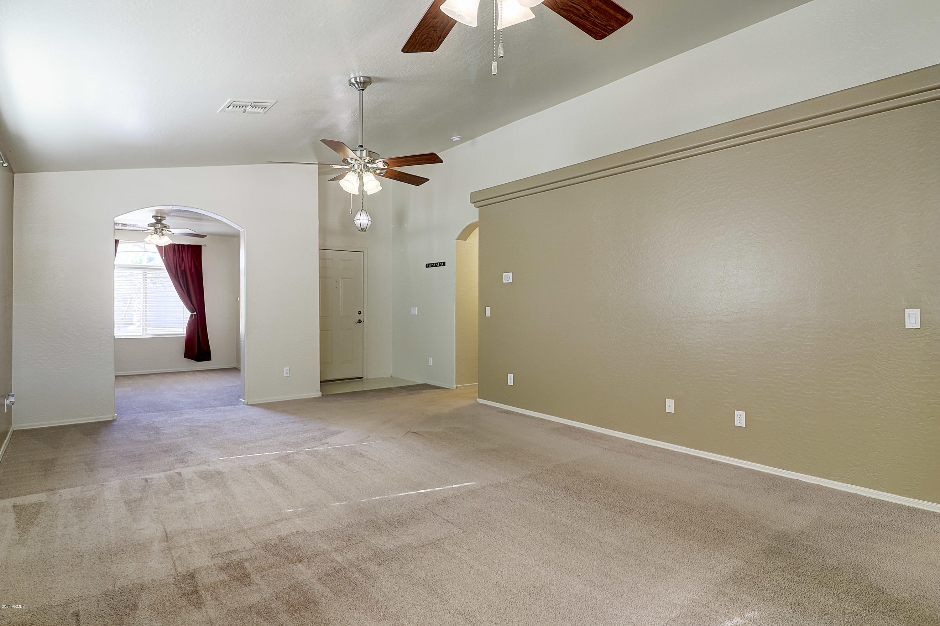 8461 West Riley Road Tolleson, AZ 85353 - Photo 5 of 25