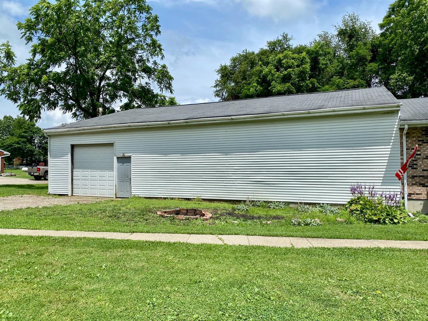 22912 Murray Road Lawrenceburg, IN 47025 - Photo 4 of 23