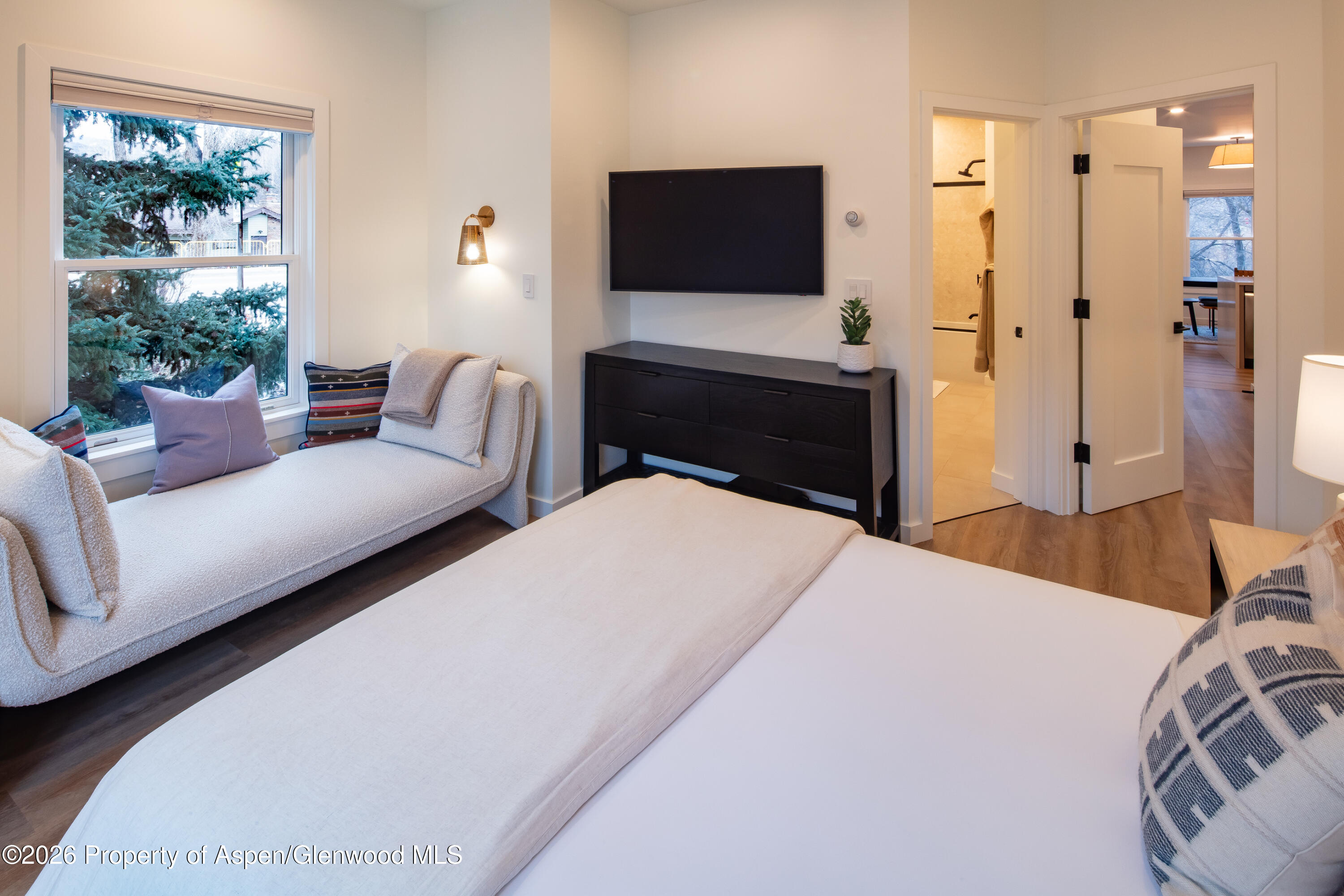 855 Gold Rivers Court, Unit 10D Basalt, CO 81621 - Photo 9 of 16 Primary Bedroom2