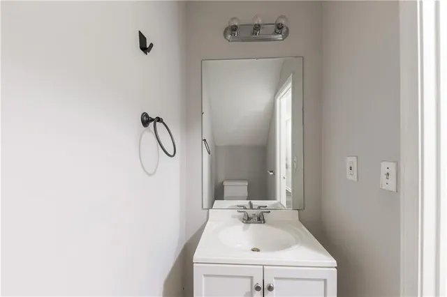 $1,299 | 776 Crestside Court, Austell, GA 30168