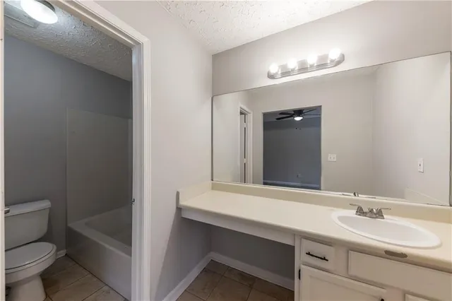 $1,299 | 776 Crestside Court, Austell, GA 30168