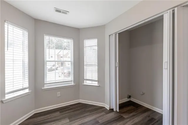 $1,299 | 776 Crestside Court, Austell, GA 30168