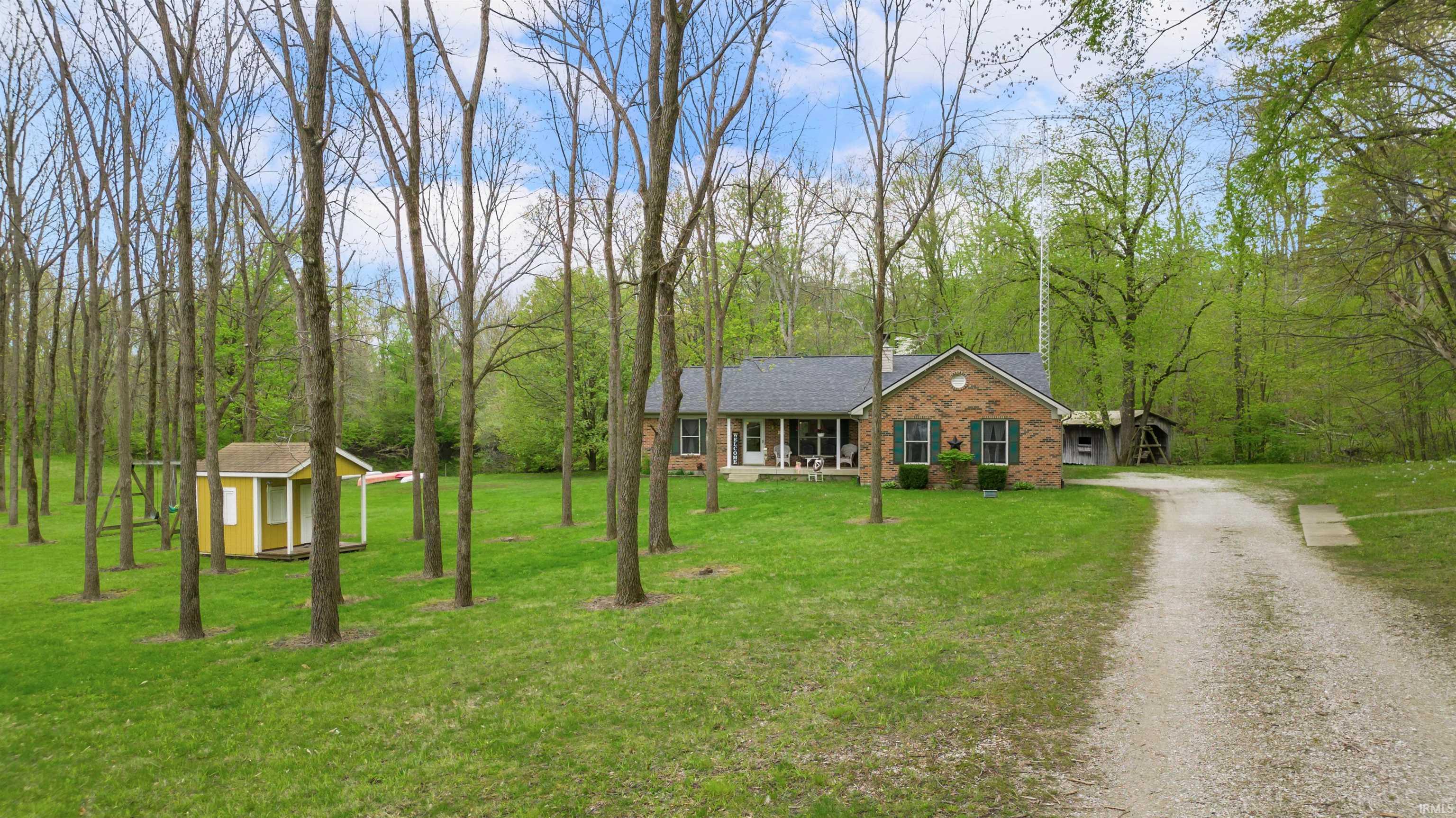 12104 North Meridian Road Logansport, IN 46947 - Photo 3 of 31