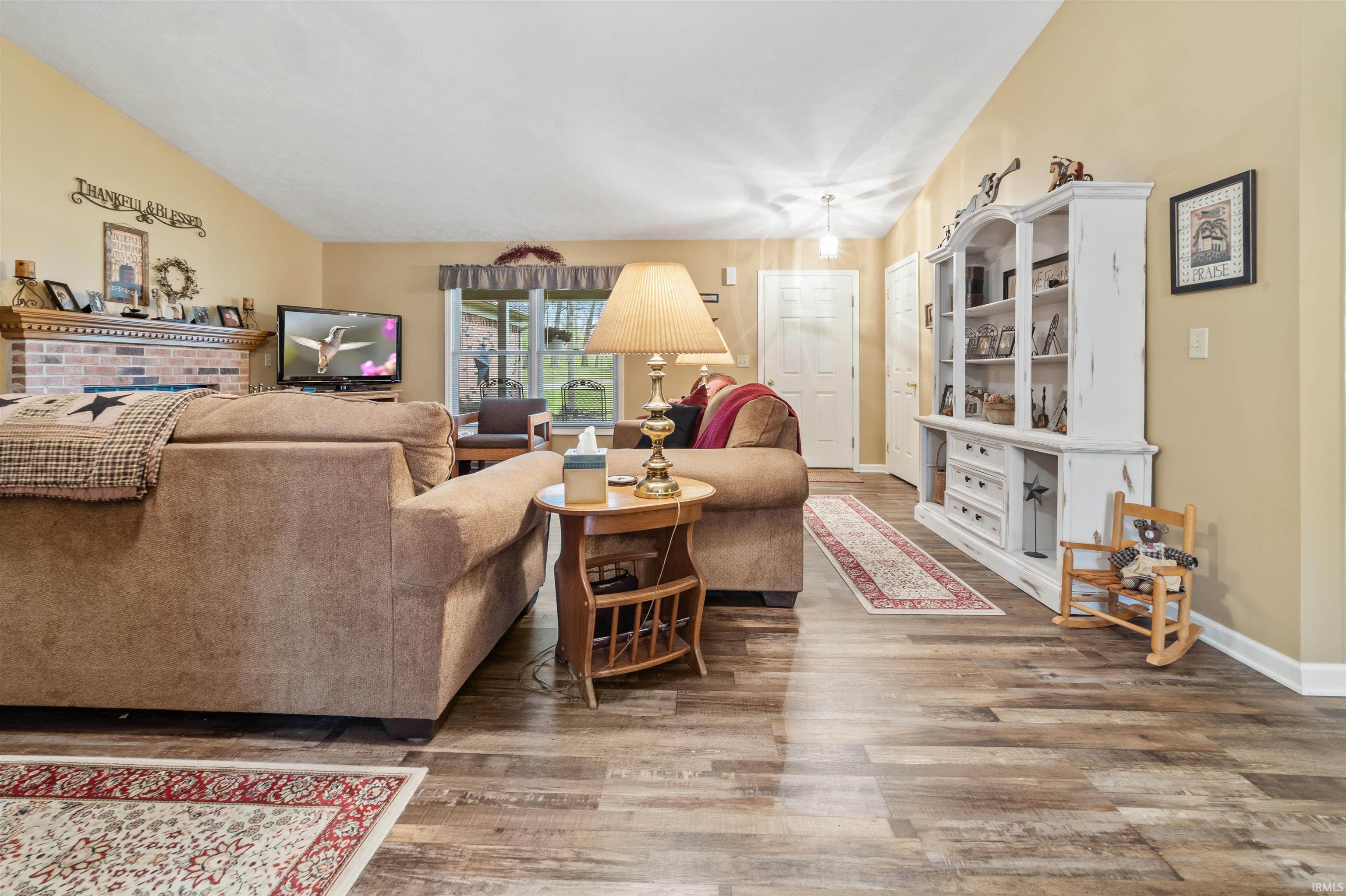 12104 North Meridian Road Logansport, IN 46947 - Photo 5 of 31