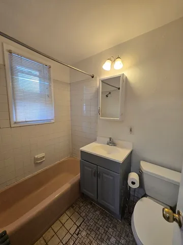 $2,100 | 56 Park Vale Avenue, Unit 6, Boston, MA 02134