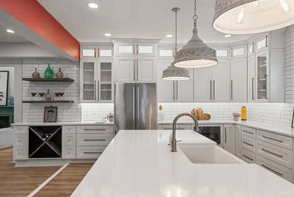 $985,000 | 1221 Oakwood Street, Bedford, VA 24523