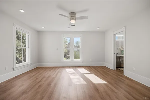 $985,000 | 1221 Oakwood Street, Bedford, VA 24523