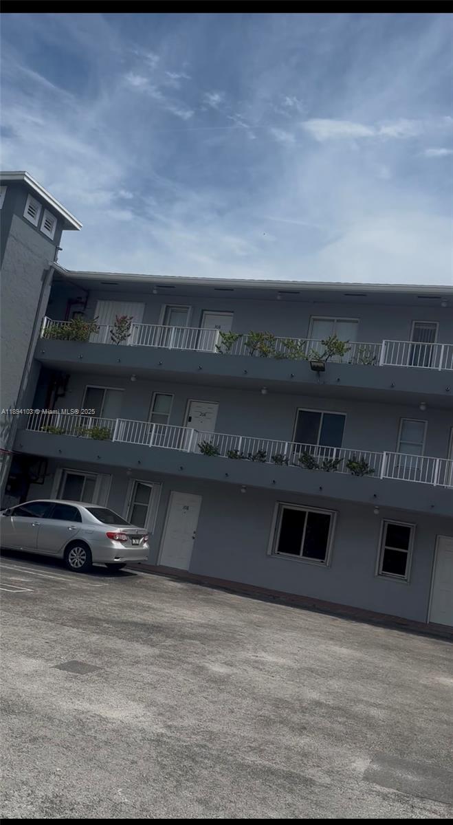 1852 Southwest 7th Street, Unit 109 Miami, FL 33135 - Photo 16 of 21 a view of a car garage