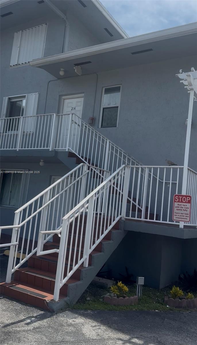 1852 Southwest 7th Street, Unit 109 Miami, FL 33135 - Photo 18 of 21 a view of balcony with furniture