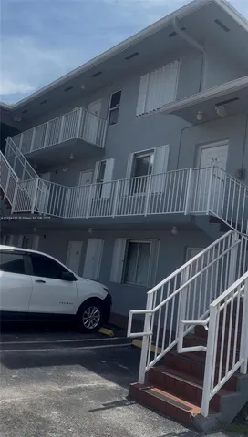 $2,375 | 1852 Southwest 7th Street, Unit 109, Miami, FL 33135