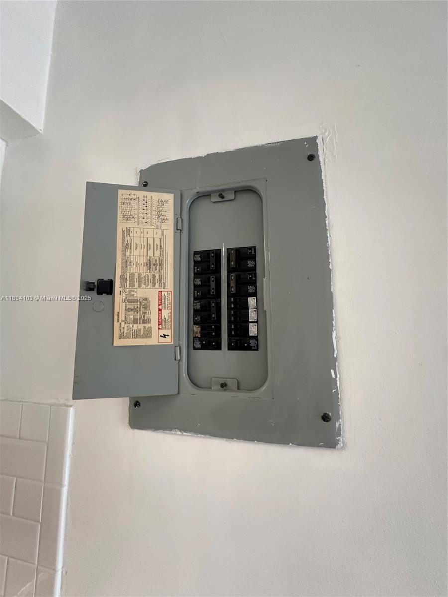 1852 Southwest 7th Street, Unit 109 Miami, FL 33135 - Photo 7 of 21