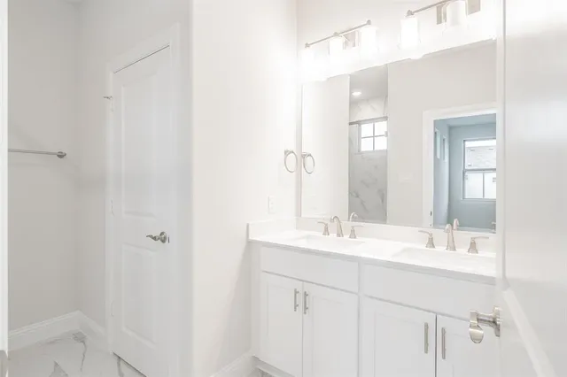 $2,150 | 9707 Thorncrown Lane, Fort Worth, TX 76179