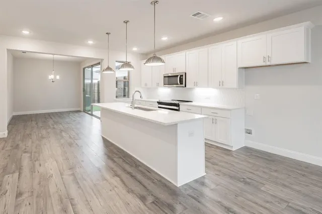 $2,150 | 9707 Thorncrown Lane, Fort Worth, TX 76179