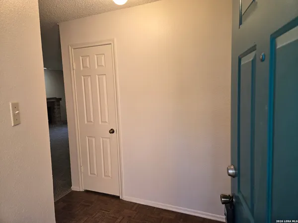 $1,100 | 4212 Medical Drive, Unit 903, San Antonio, TX 78229