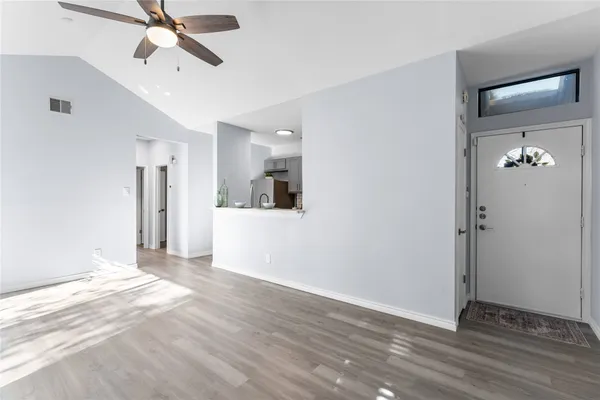 $166,500 | 3500 Tangle Brush Drive, Unit 200, The Woodlands, TX 77381