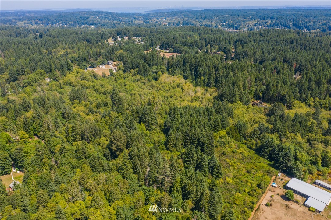 7935 Van Decar Road Southeast Port Orchard, WA 98367 - Photo 11 of 24 Gallery Image 11