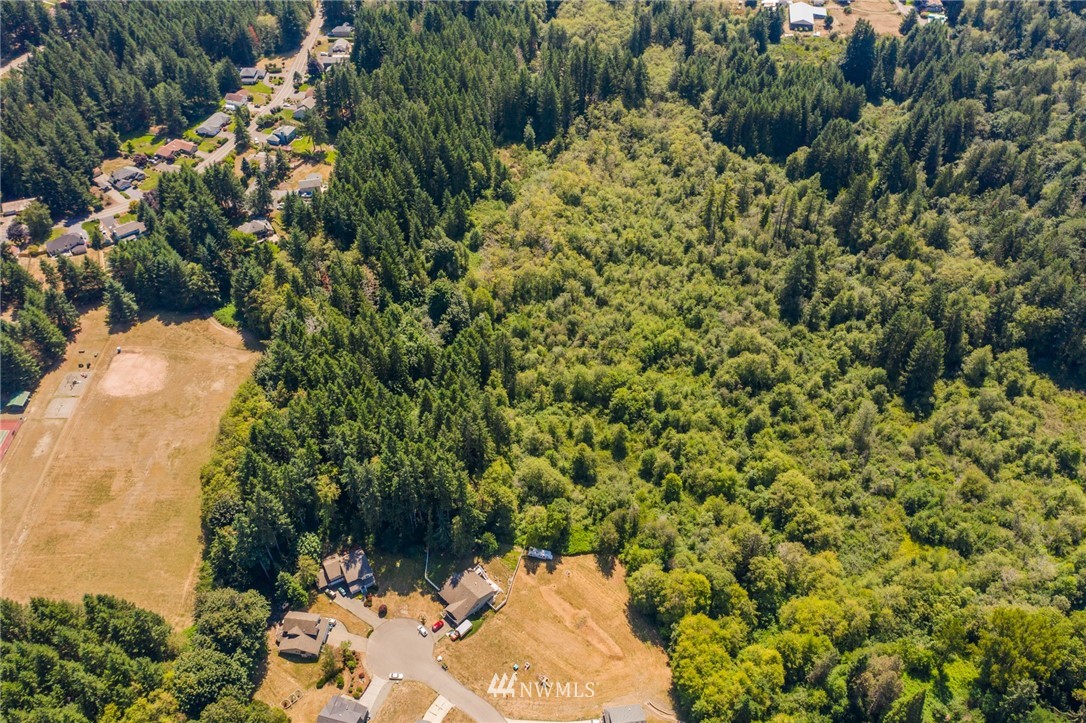 7935 Van Decar Road Southeast Port Orchard, WA 98367 - Photo 19 of 24 Gallery Image 19