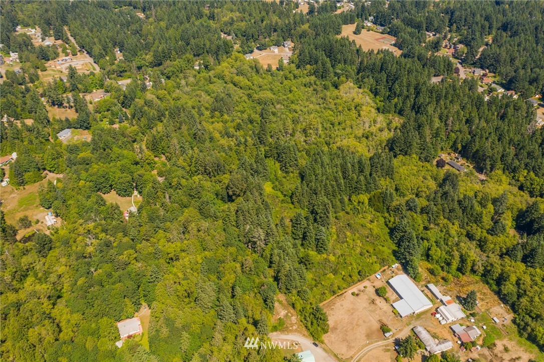 7935 Van Decar Road Southeast Port Orchard, WA 98367 - Photo 7 of 24 Gallery Image 7