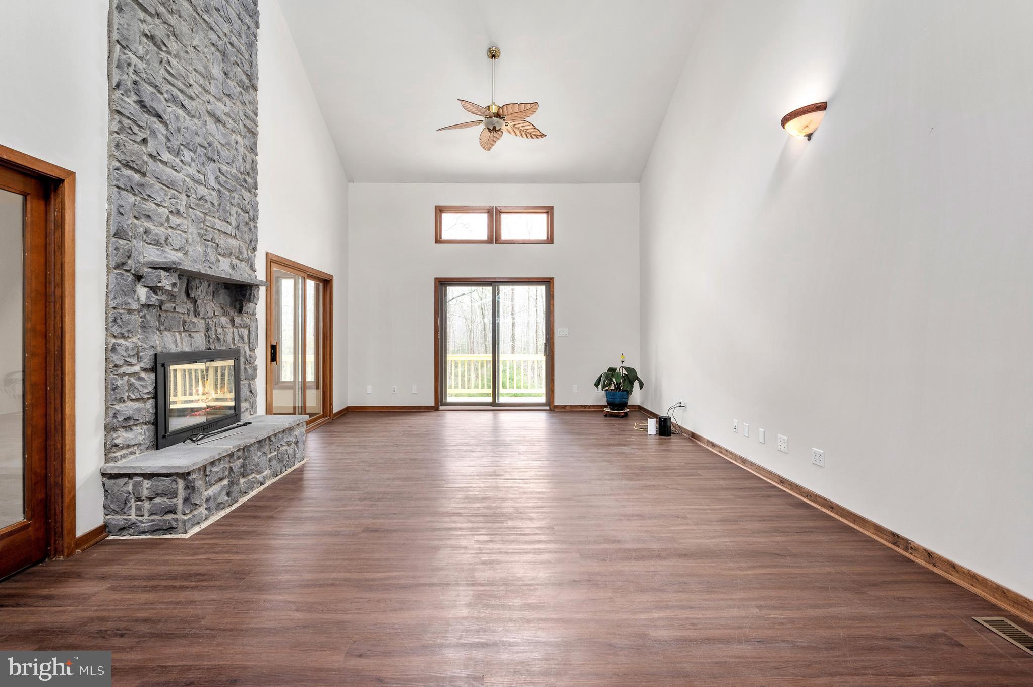 9471 Lothian Road King George, VA 22485 - Photo 9 of 72 Gallery Image 9