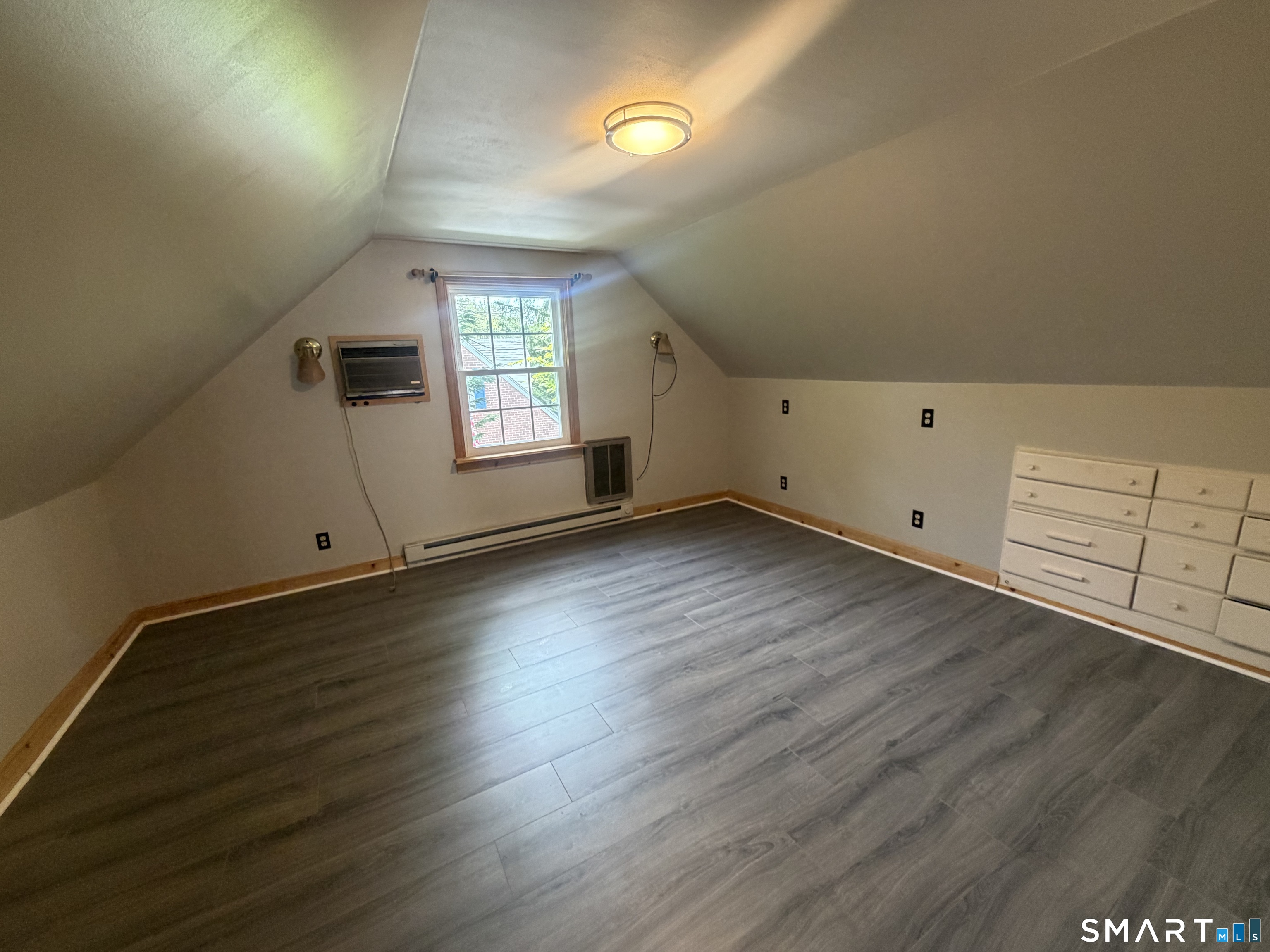 16 Harding Avenue Newington, CT 06111 - Photo 8 of 15