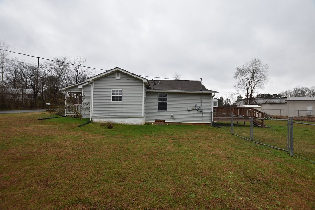 2360 Young Road Southeast Cleveland, TN 37323 - Photo 10 of 11 Gallery Image 10