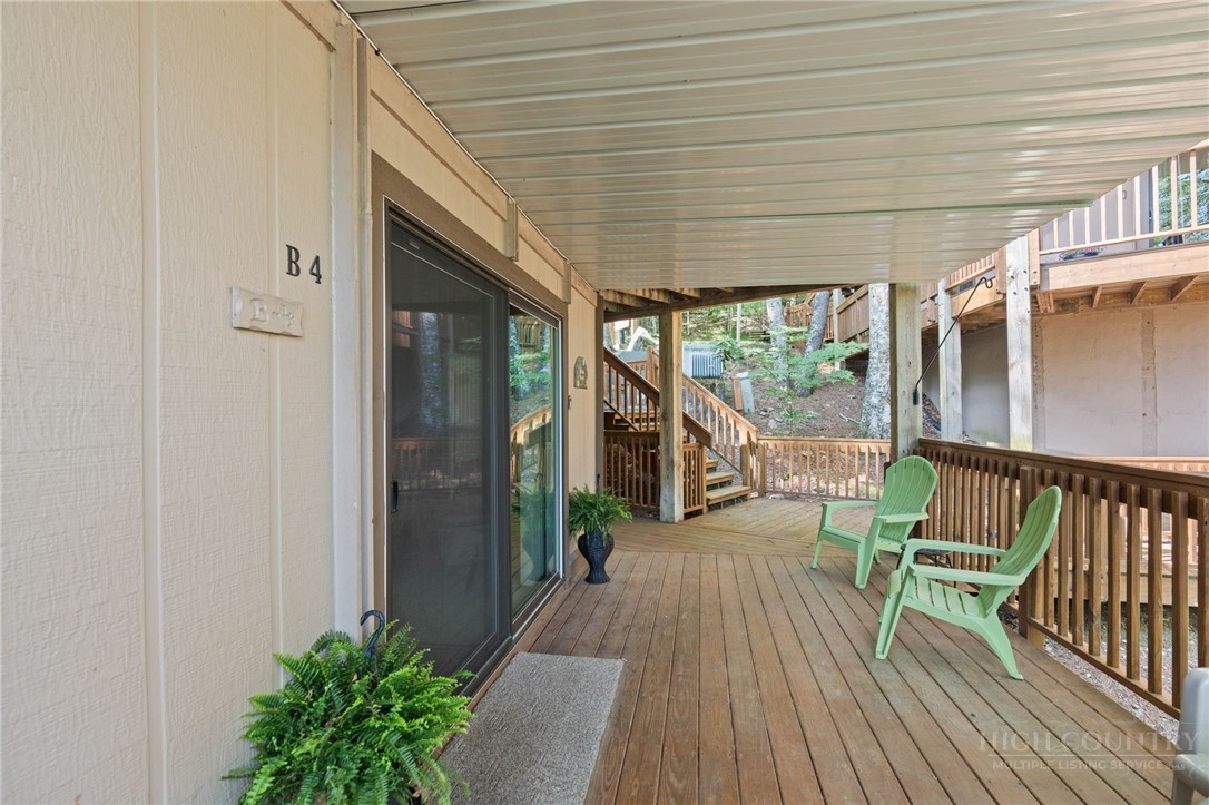 105 Hornbeam Road, Unit B4 Beech Mountain, NC 28604 - Photo 15 of 20