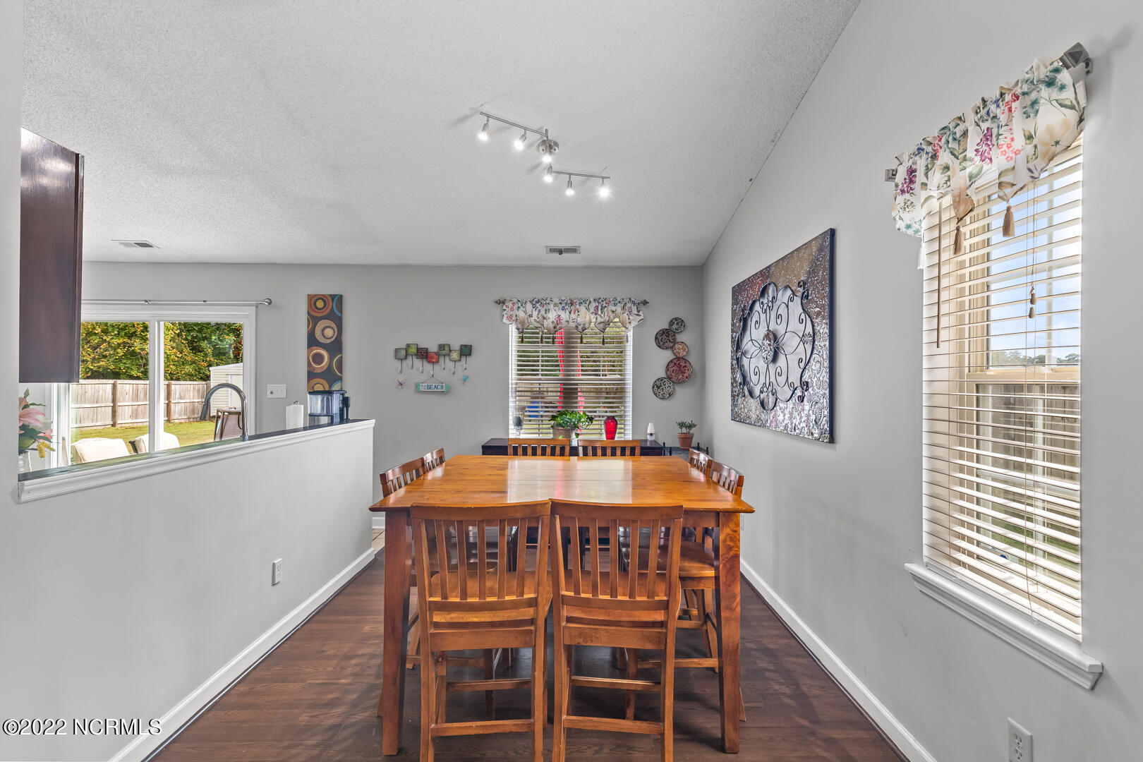337 Steller Road Jacksonville, NC 28540 - Photo 10 of 40 10