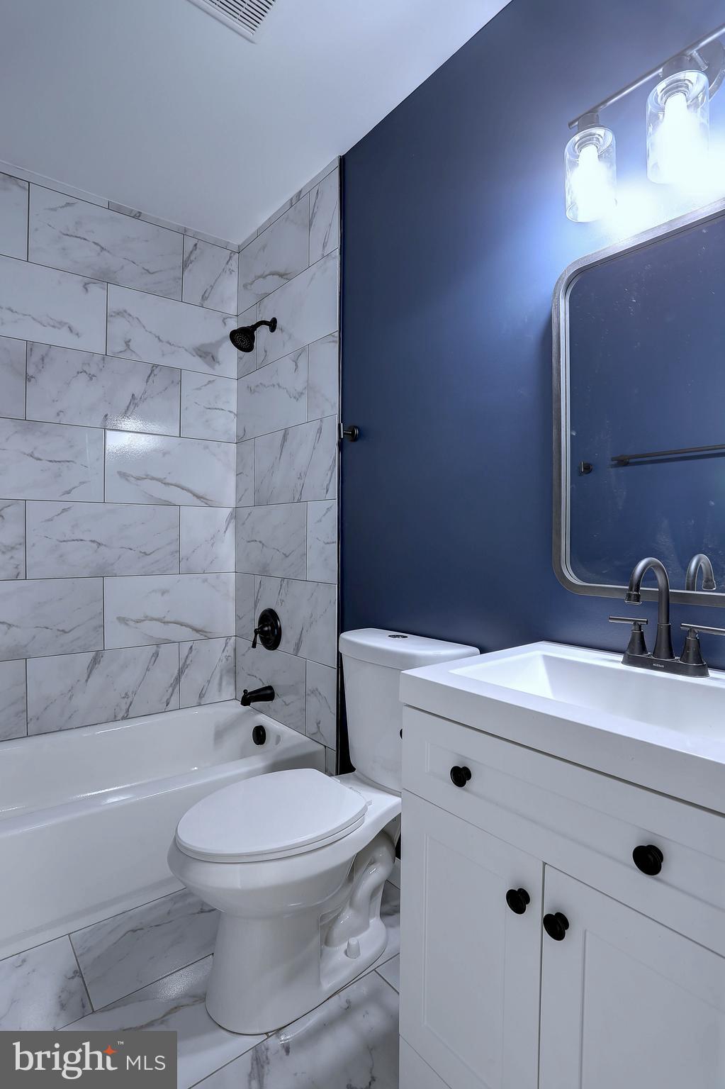 149 North Monastery Avenue Baltimore, MD 21229 - Photo 17 of 25