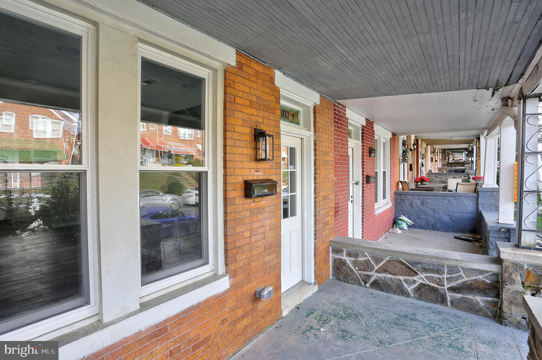 149 North Monastery Avenue Baltimore, MD 21229 - Photo 2 of 25