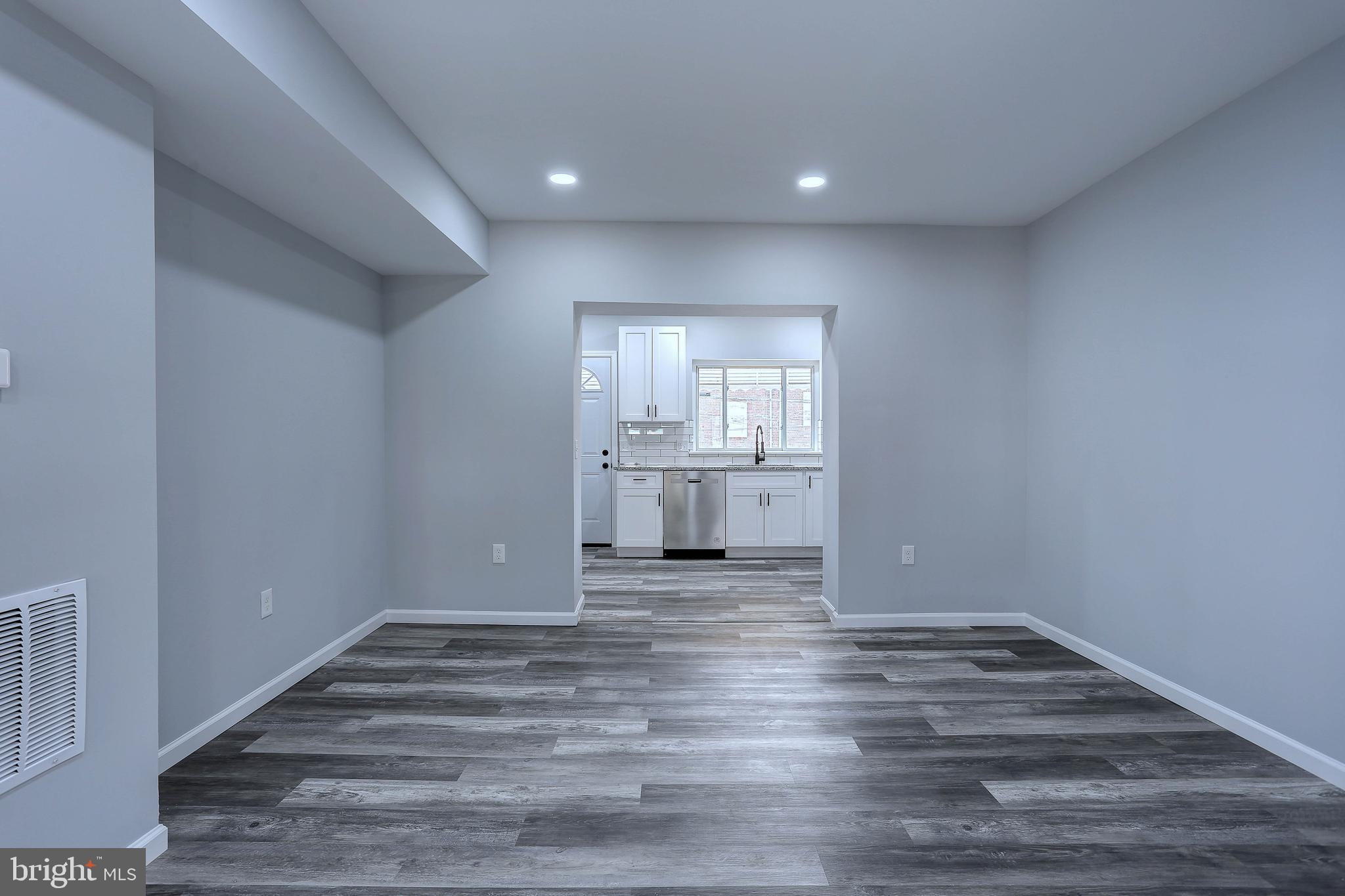 149 North Monastery Avenue Baltimore, MD 21229 - Photo 5 of 25