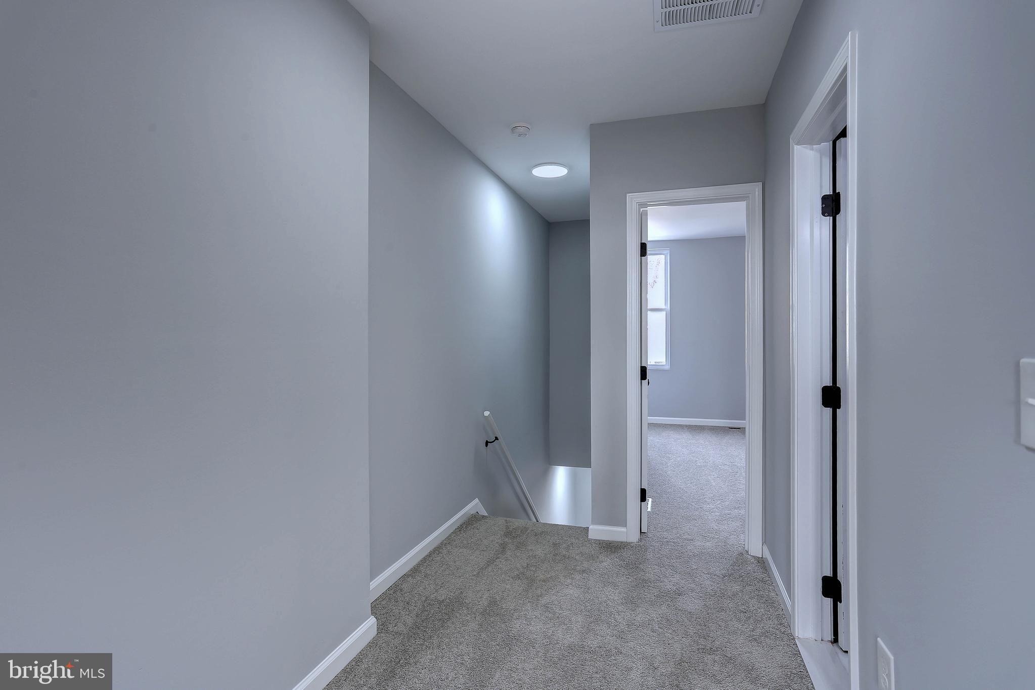 149 North Monastery Avenue Baltimore, MD 21229 - Photo 10 of 25