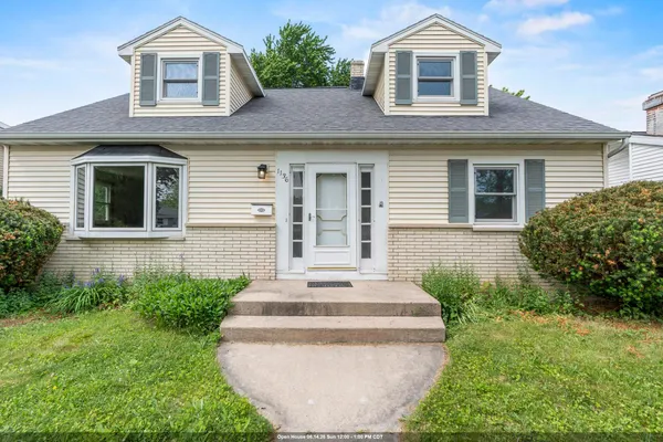 $274,900 | 1136 West Roberts Avenue, Appleton, WI 54914