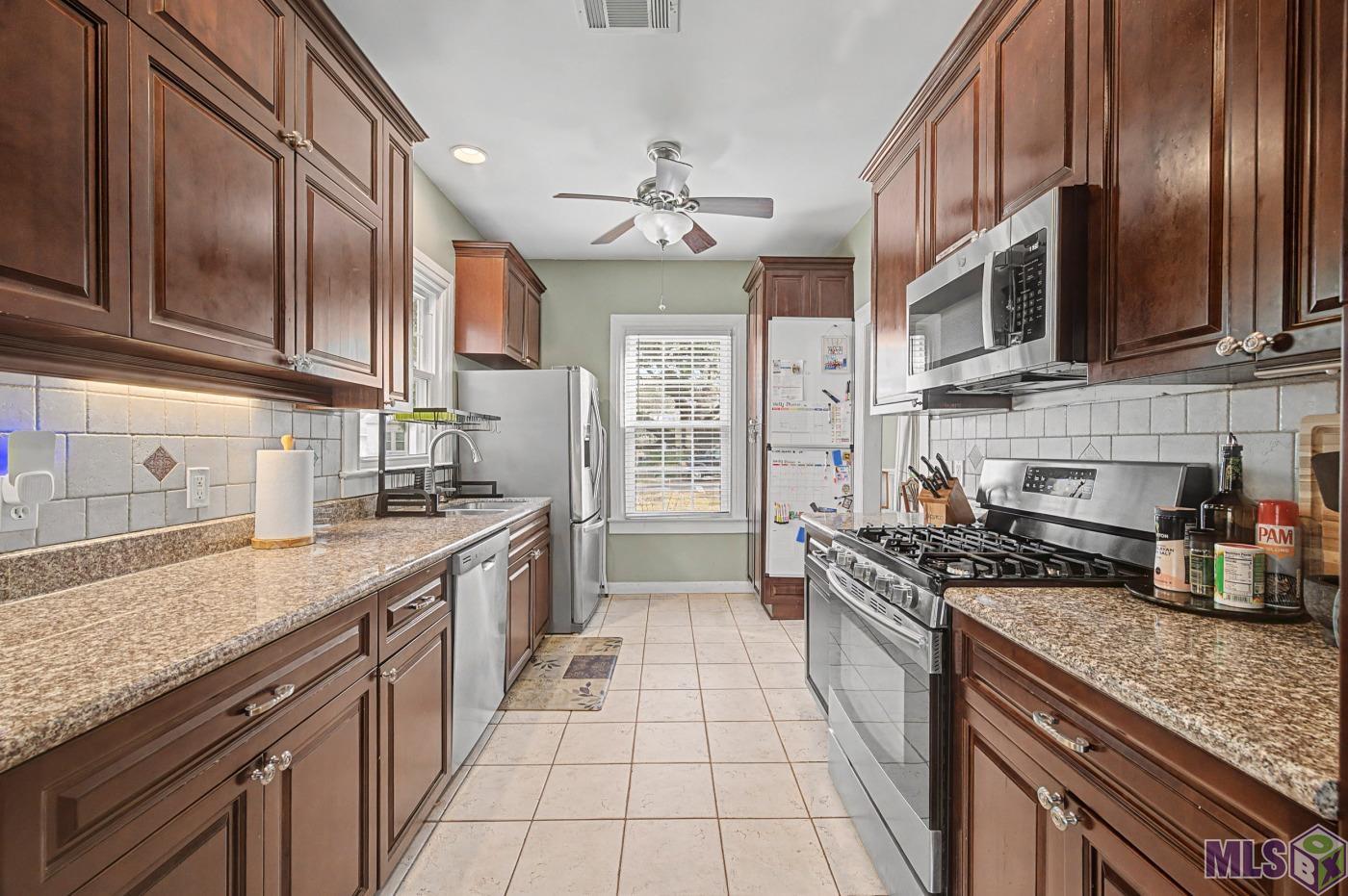 2179 Hollydale Avenue Baton Rouge, LA 70808 - Photo 8 of 27