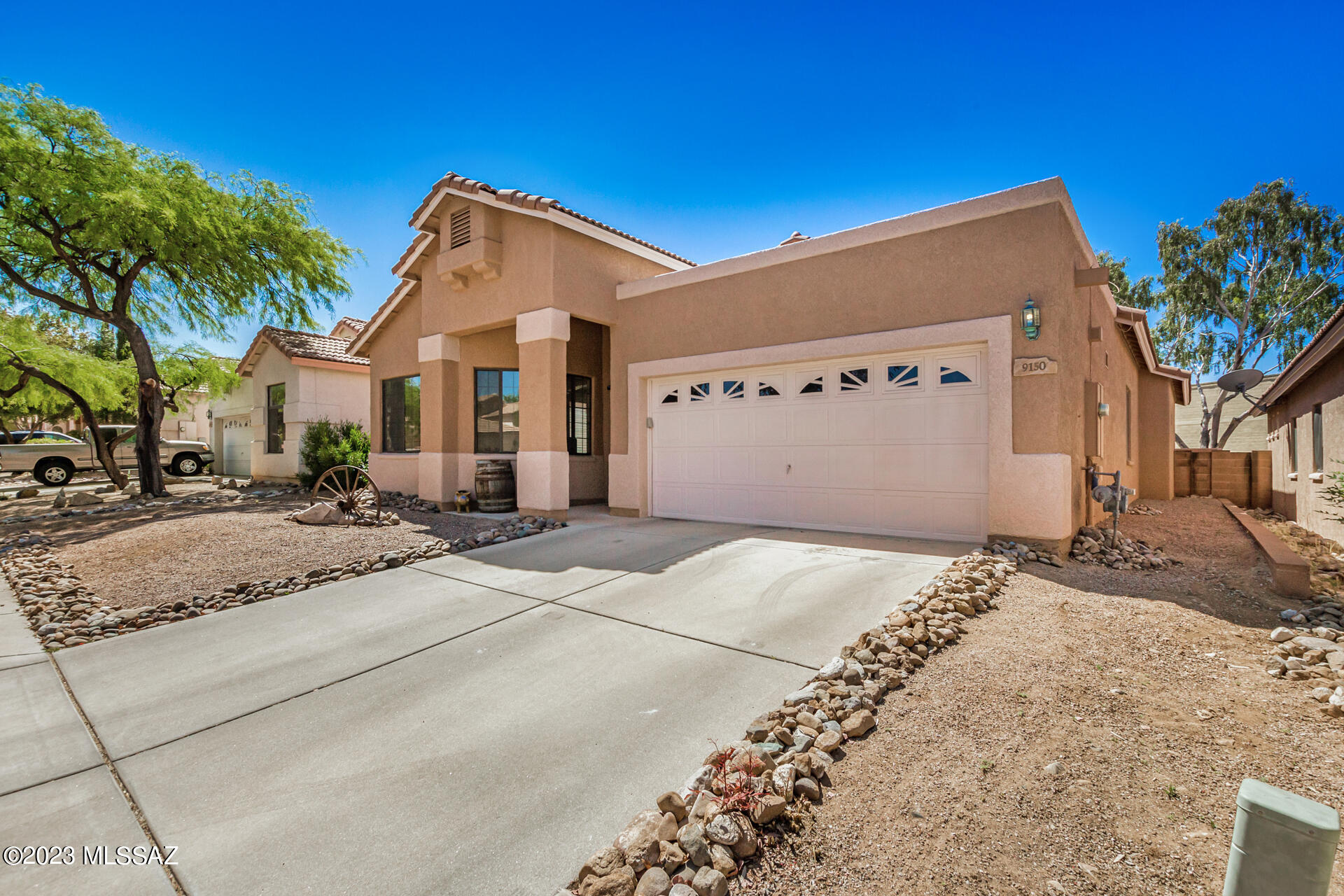 9150 East Dawn Post Road Tucson, AZ 85749 - Photo 4 of 28