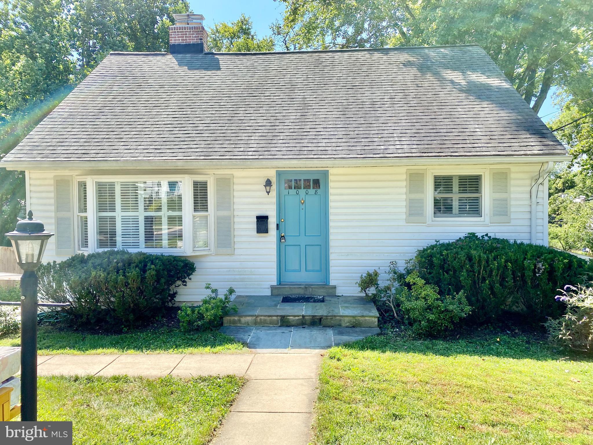 1008 Robin Road Silver Spring, MD 20901 - Photo 1 of 36 1008 Robin Road