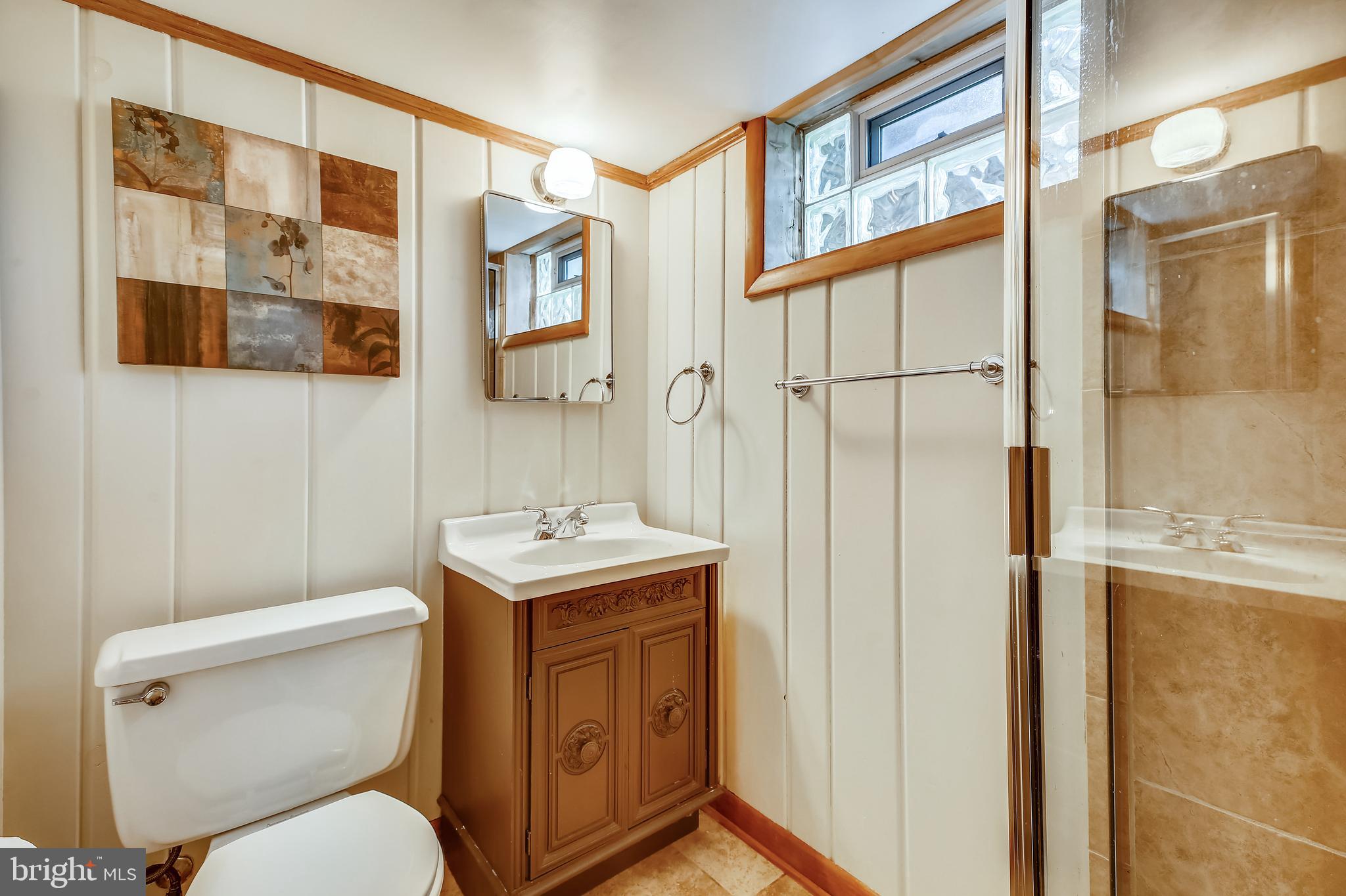 1008 Robin Road Silver Spring, MD 20901 - Photo 27 of 36 Lower level third full bath