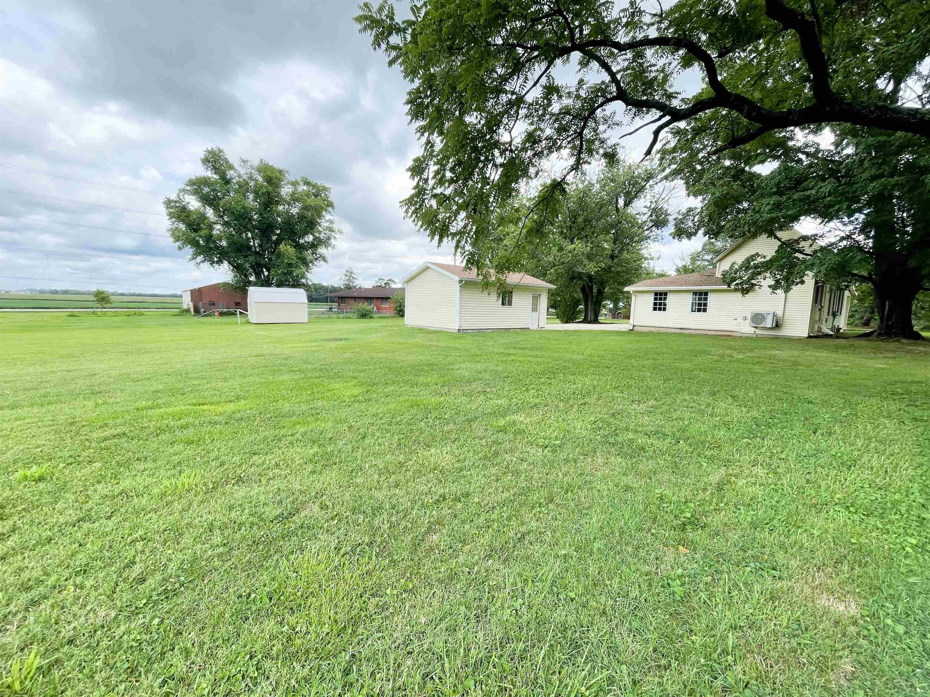 15824 Old State Road Evansville, IN 47725 - Photo 3 of 15 Gallery Image 3