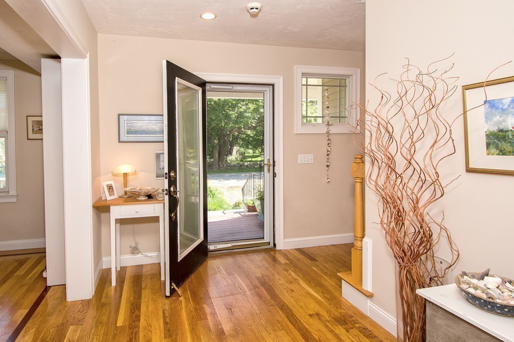 25 Gilson Road Scituate, MA 02066 - Photo 9 of 30 Gallery Image 9
