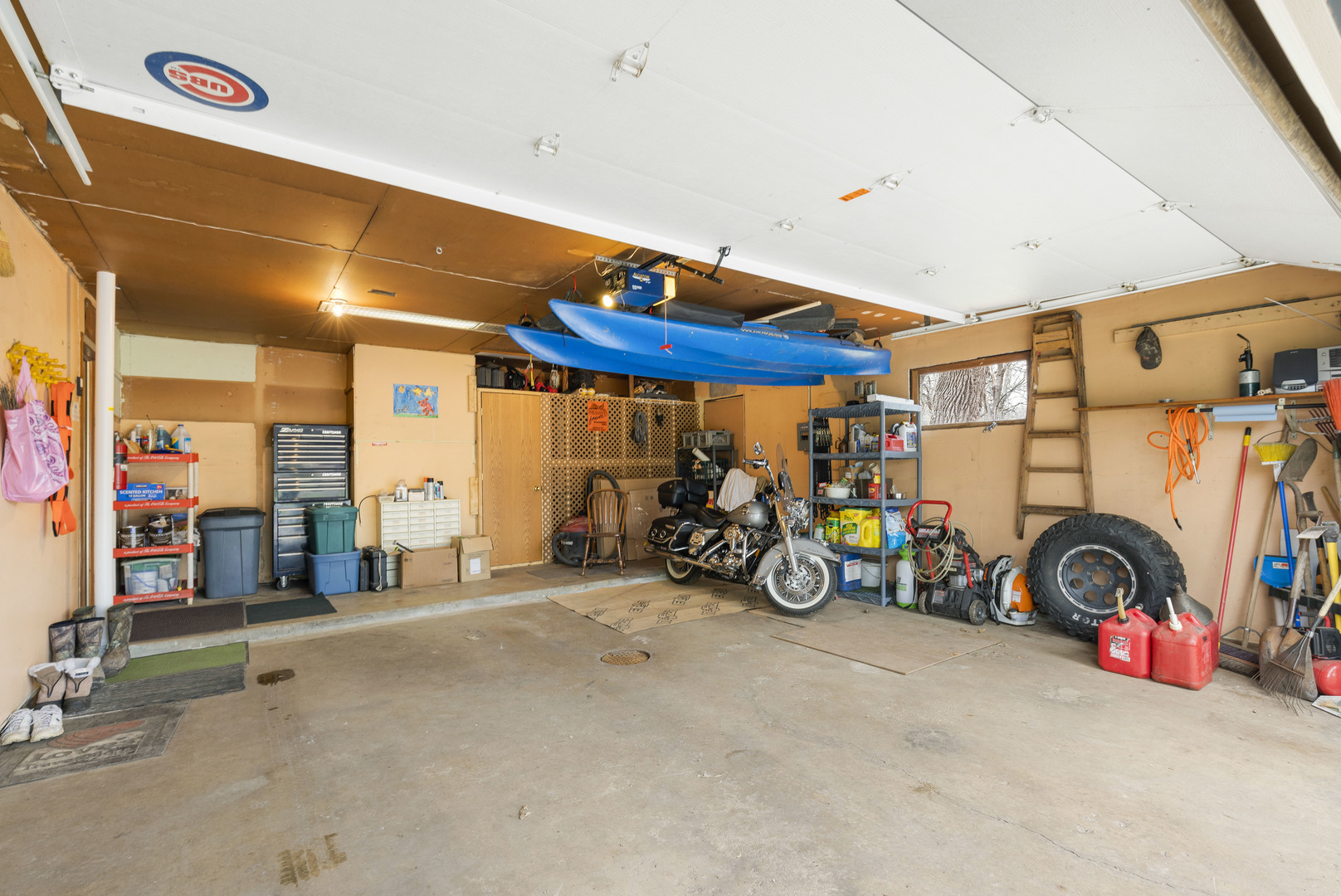 5812 Rotary Road Cherry Valley, IL 61016 - Photo 23 of 28 a view of a room with gym equipment