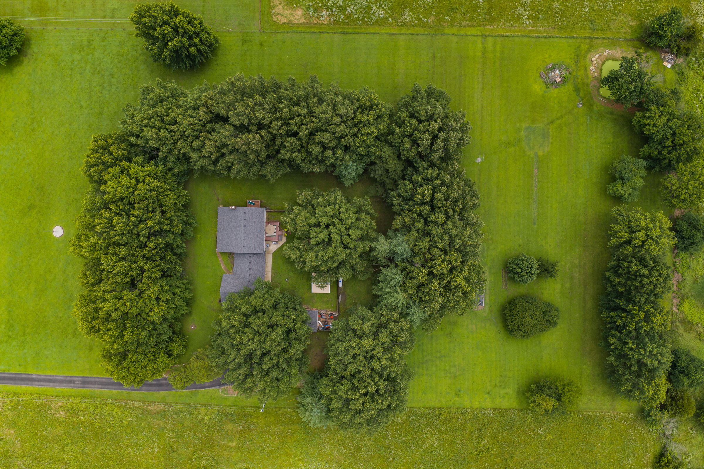 1238 East 425th Road Bolivar, MO 65613 - Photo 63 of 70 DJI_20260626123334_0139_D