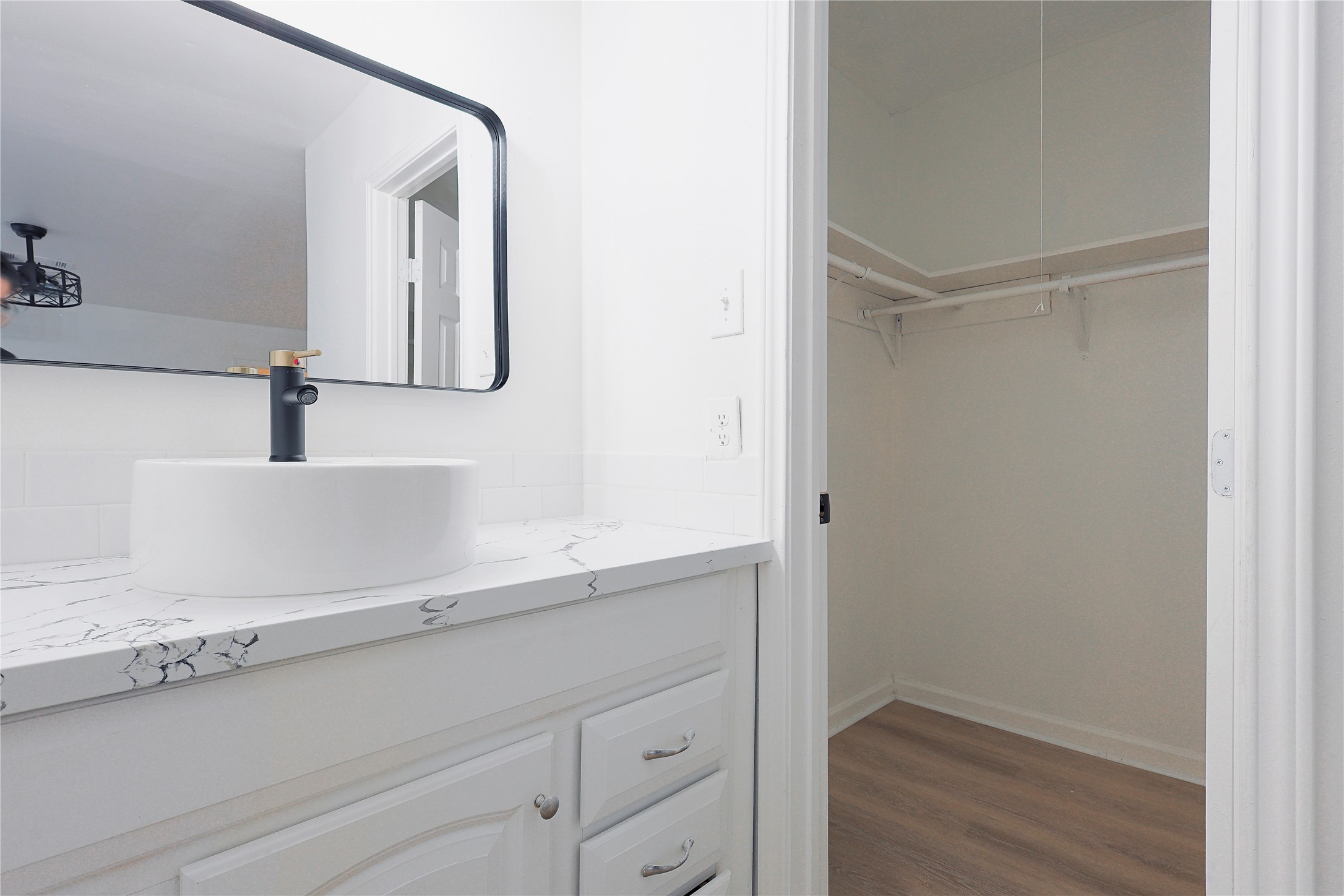 11611 Sagedowne Lane Houston, TX 77089 - Photo 22 of 31