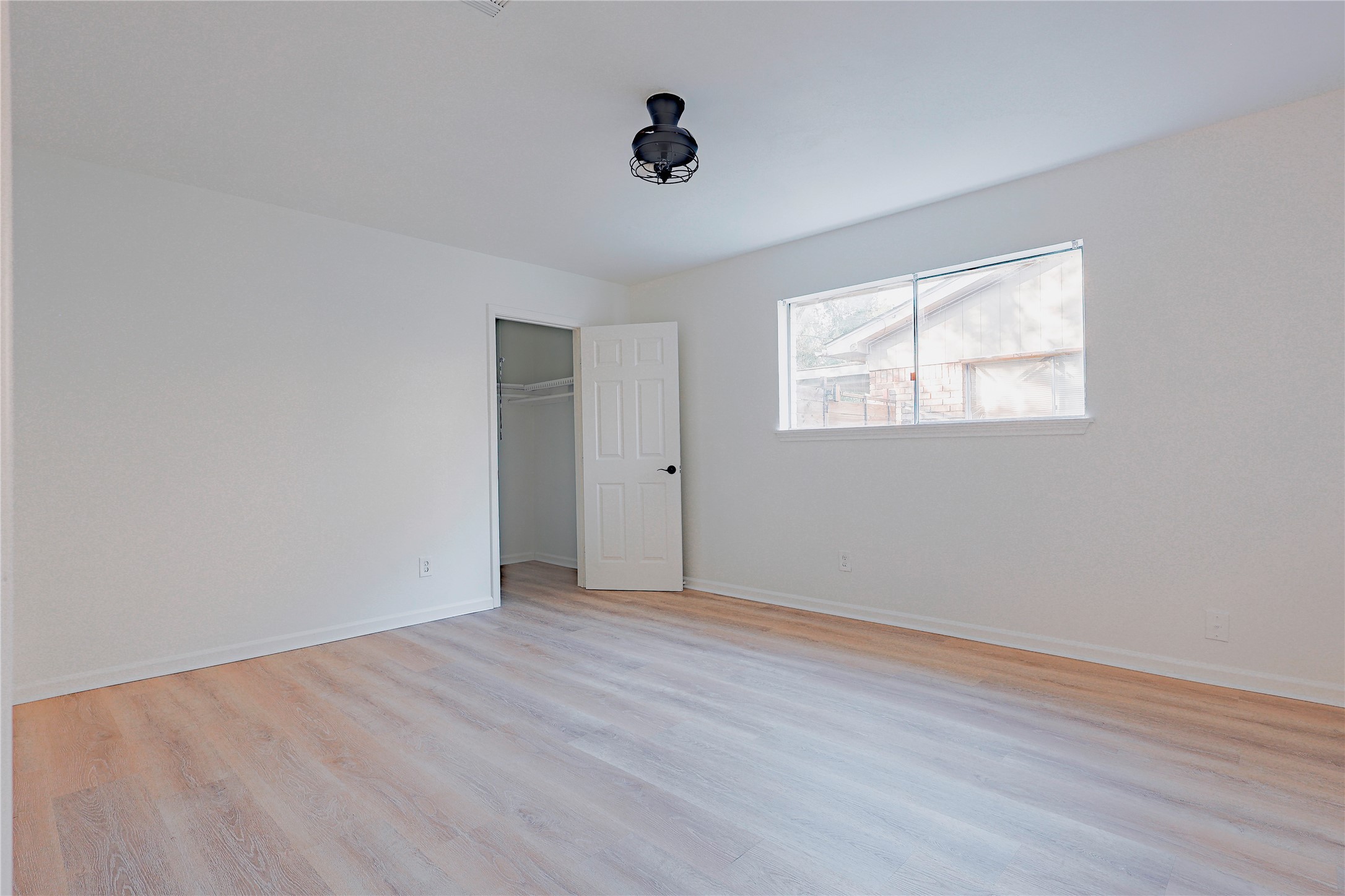 11611 Sagedowne Lane Houston, TX 77089 - Photo 26 of 31