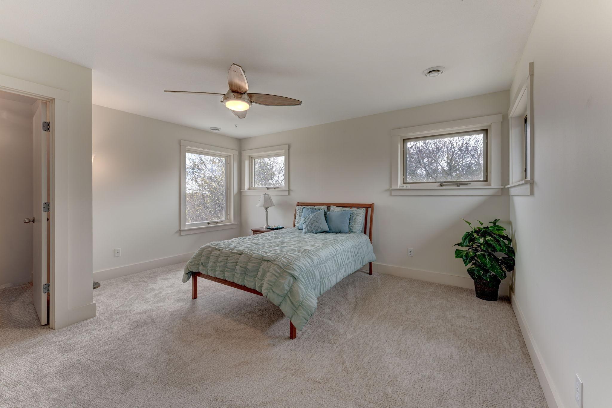 14325 Grenier Road Minnetonka, MN 55345 - Photo 17 of 22 Gallery Image 17