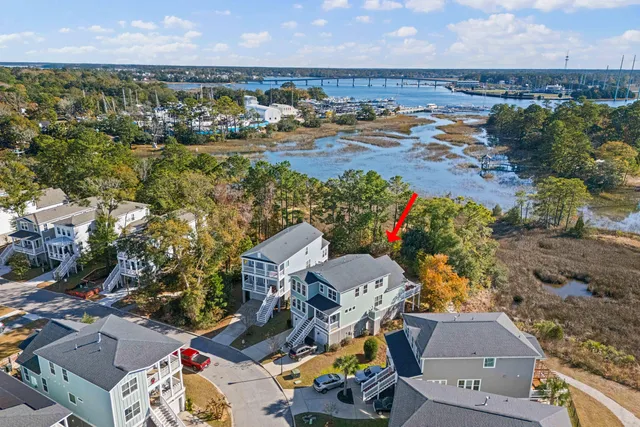 $849,999 | 1131 Oak Bluff Avenue, Charleston, SC 29492