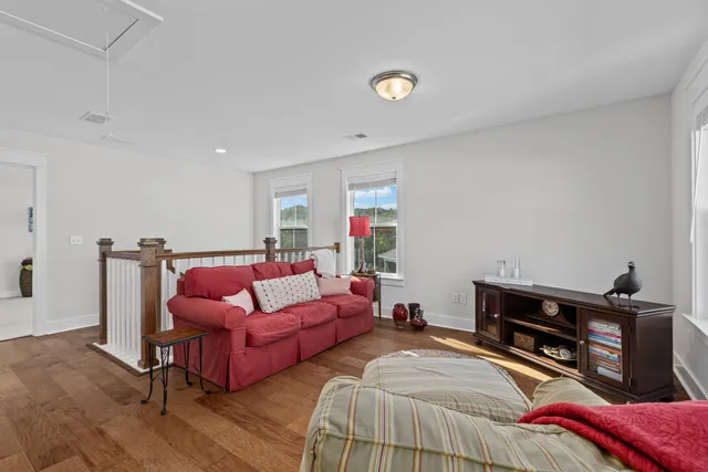 $849,999 | 1131 Oak Bluff Avenue, Charleston, SC 29492